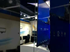 Εξαιρετικά λεπτή οθόνη QLCD για τοποθέτηση στην οροφή